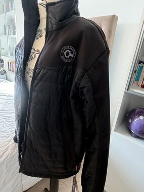 Helly Hansen Black Quilted Hybrid Puffer Jacket